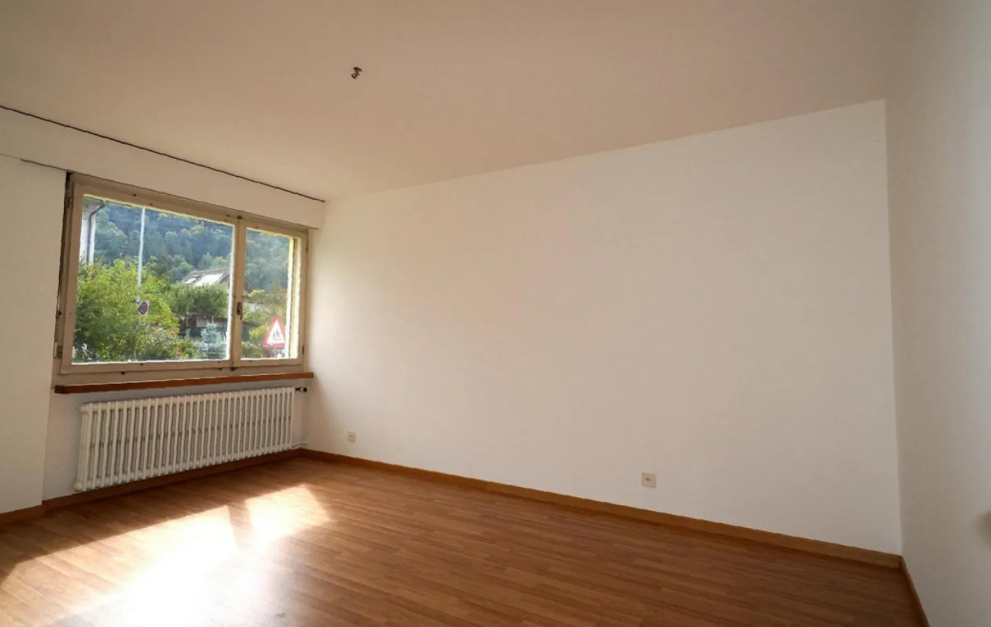 La tua nuova casa a Trimbach: Appartamento tranquillo con 4 stanze e grande balcone - Foto 7 di 9