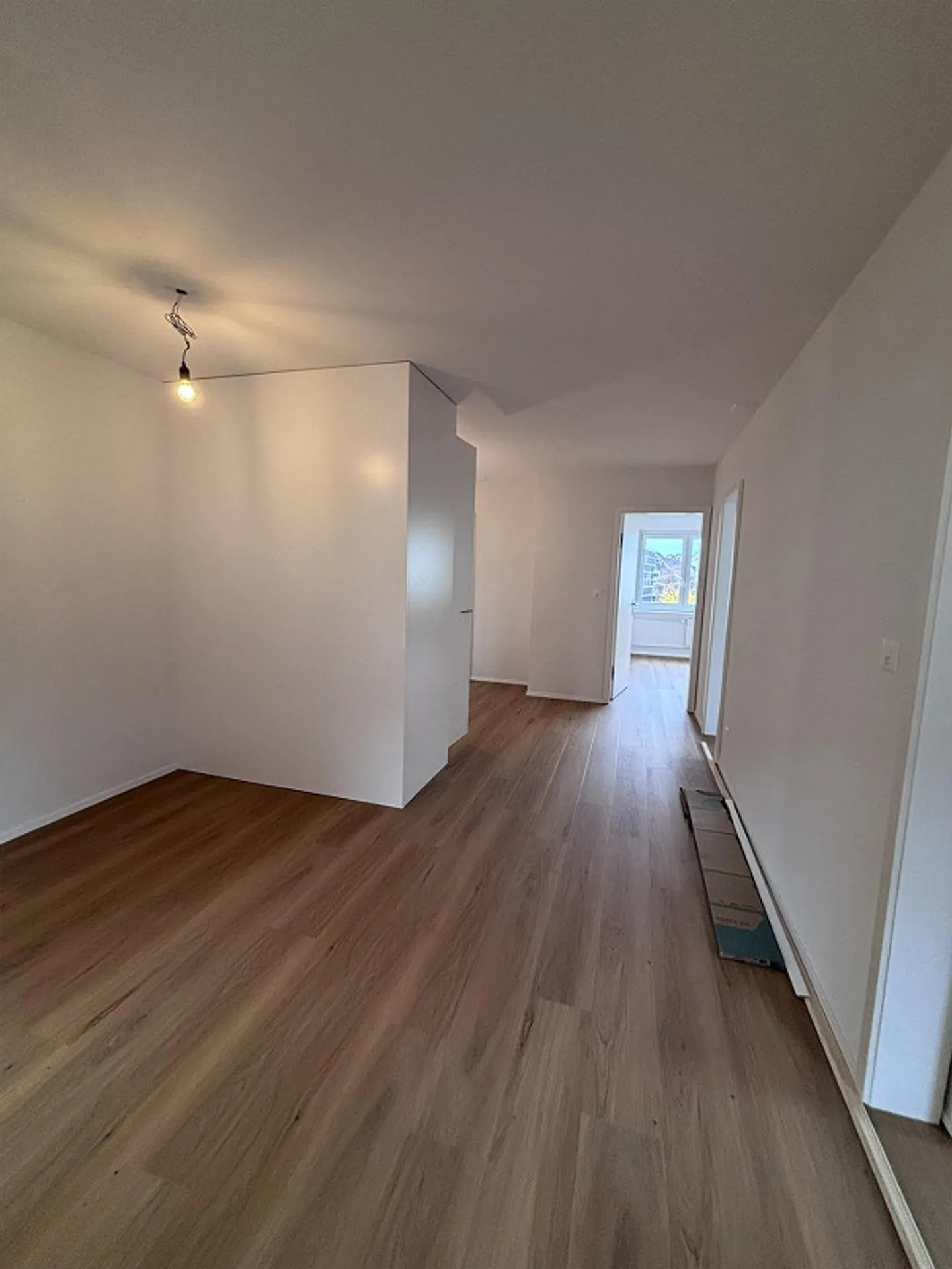 Prima occupazione dopo modernizzazione: appartamento di 4,5 stanze in Scherzligweg! - Foto 9 di 13