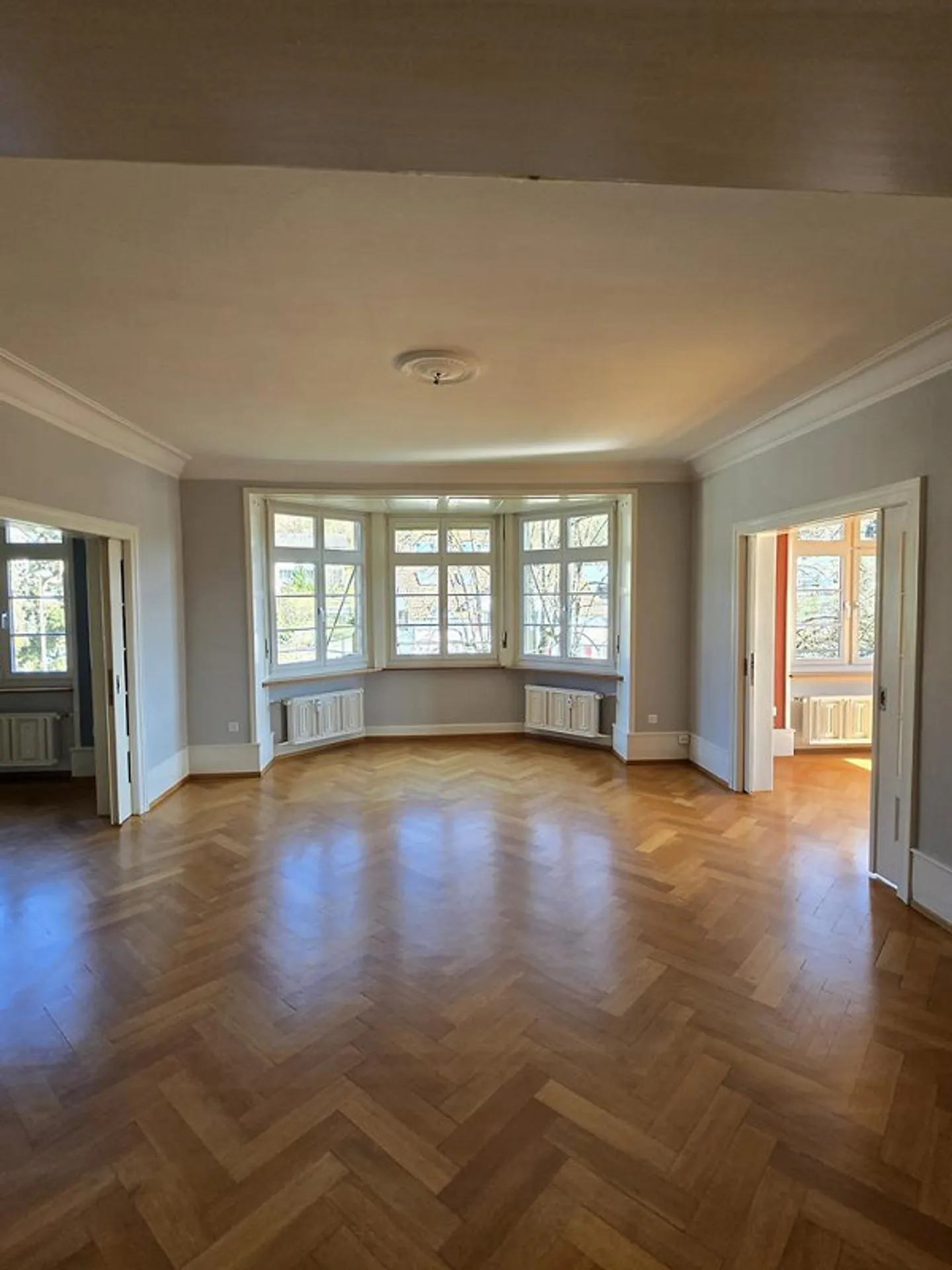 Appartement familial de 6,5 pièces ensoleillé et de rêve - Photo 1 sur 11