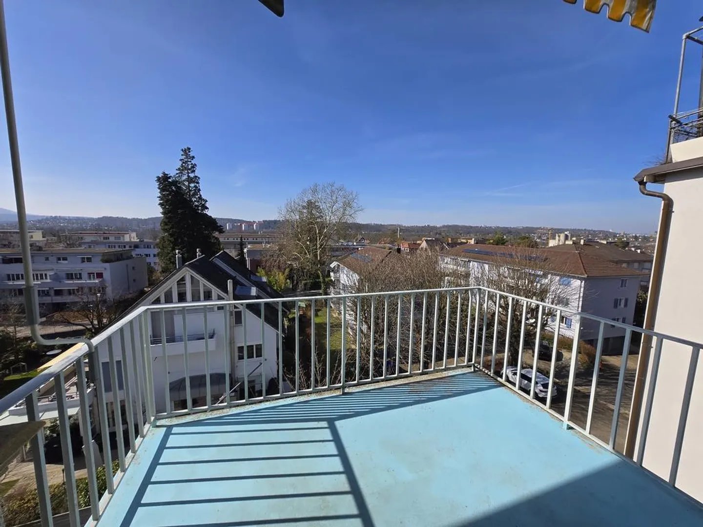 Appartement familial de 6,5 pièces ensoleillé et de rêve - Photo 5 sur 11