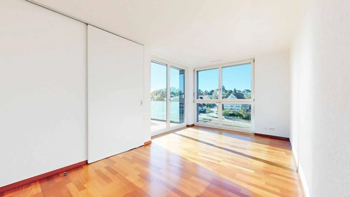 Appartement 4.5 pièces ultra-moderne - Photo 7 sur 8