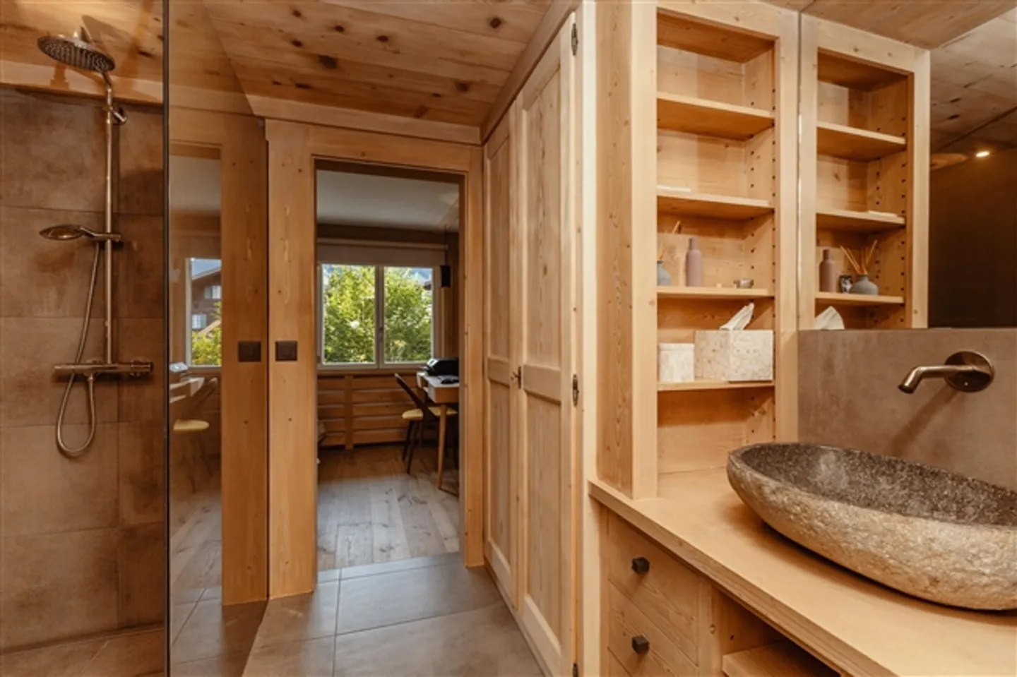 «Moderne Zweitwohnung im Zentrum von Gstaad» - Photo 8 of 19