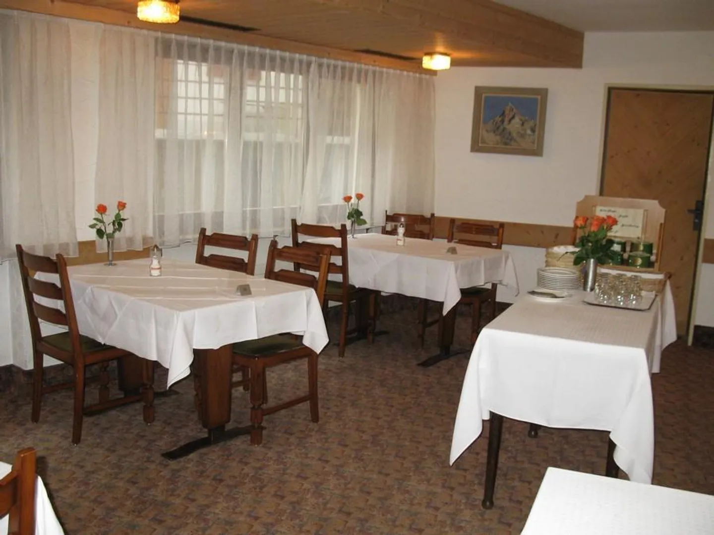 Hotel Restaurant in the Center with Terrace, rustic in typical Valais style. - Photo 6 of 8