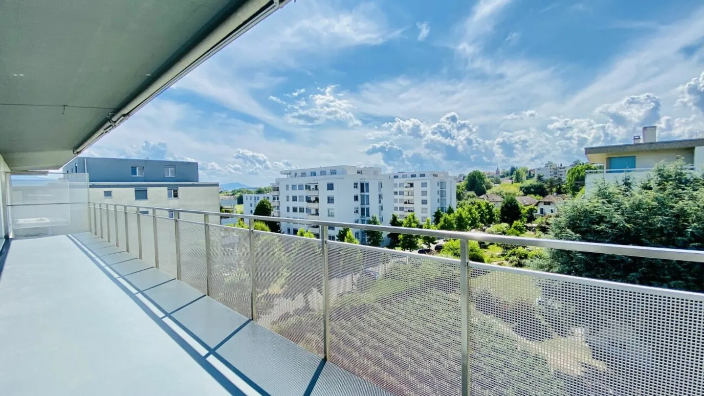Attique à vendre - Photo 2 sur 15