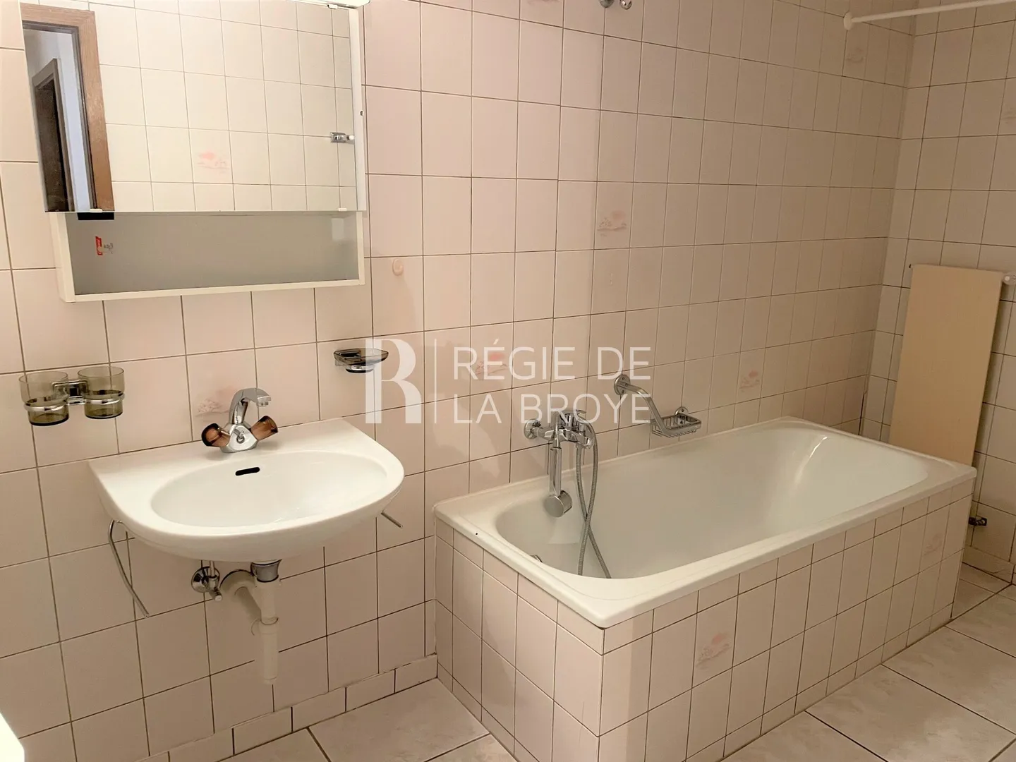 Appartement Charmant à Estavayer - Photo 8 sur 9
