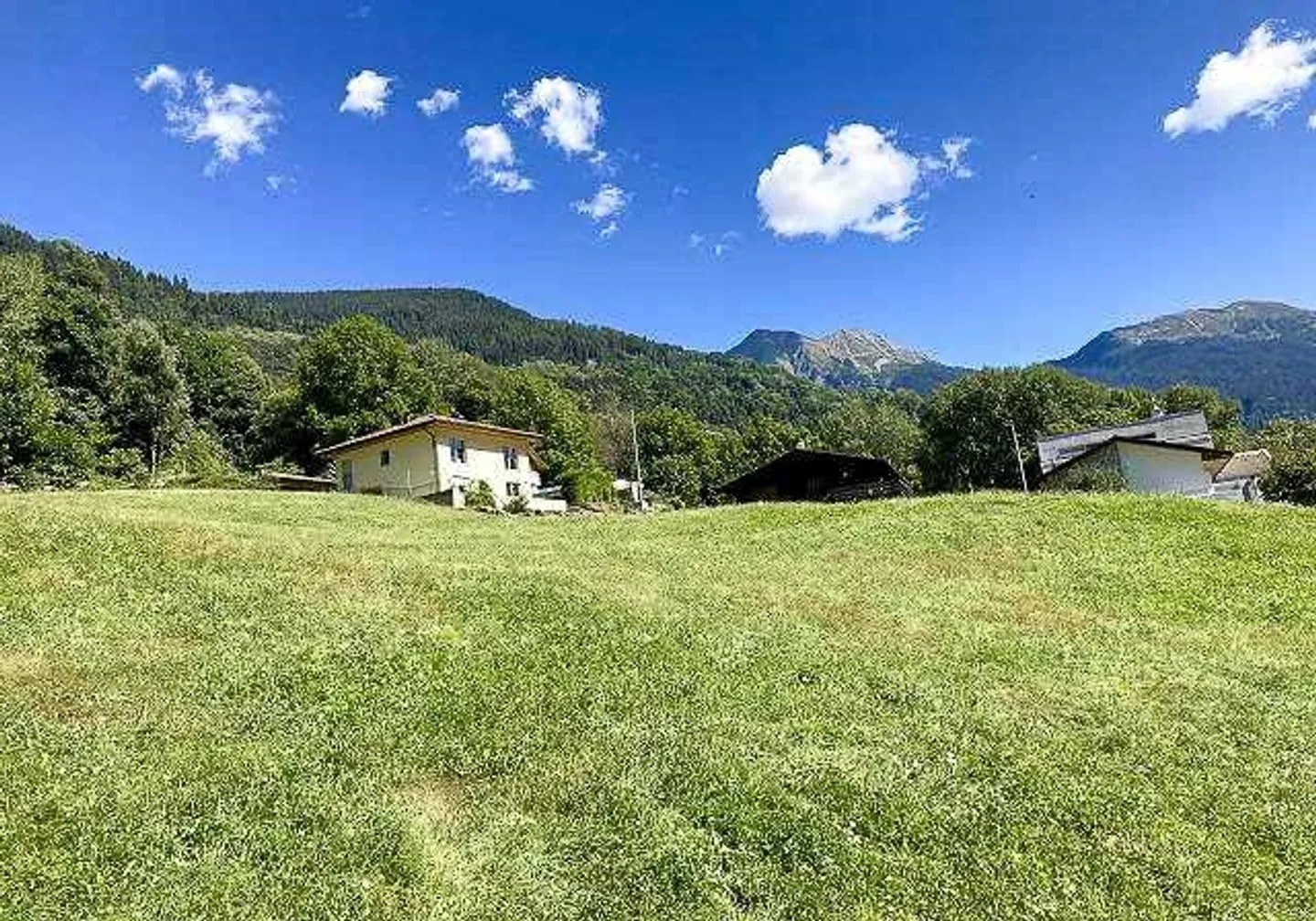 Terreno edificabile soleggiato a Faido - Foto 4 di 14
