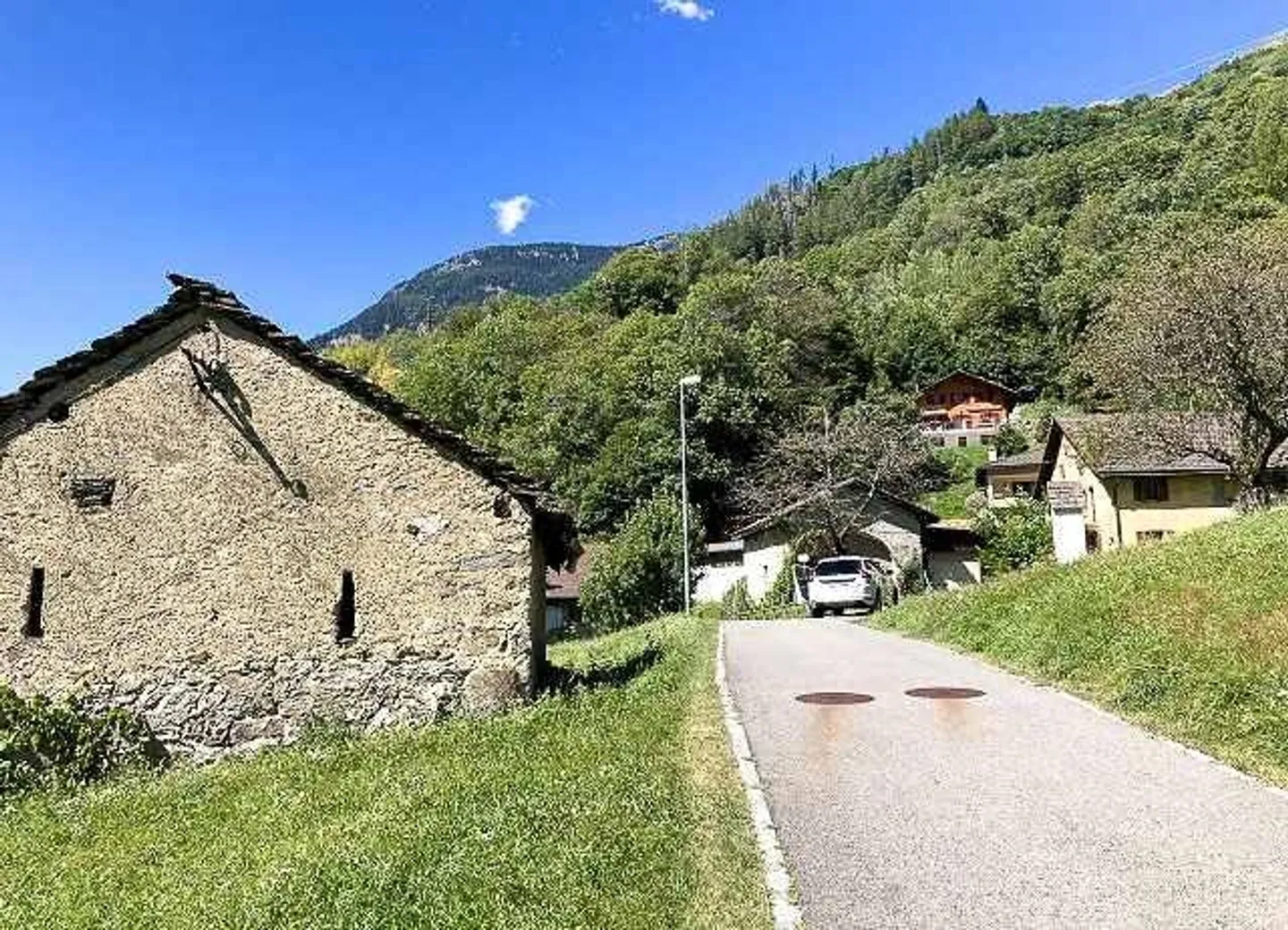 Terreno edificabile soleggiato a Faido - Foto 13 di 14