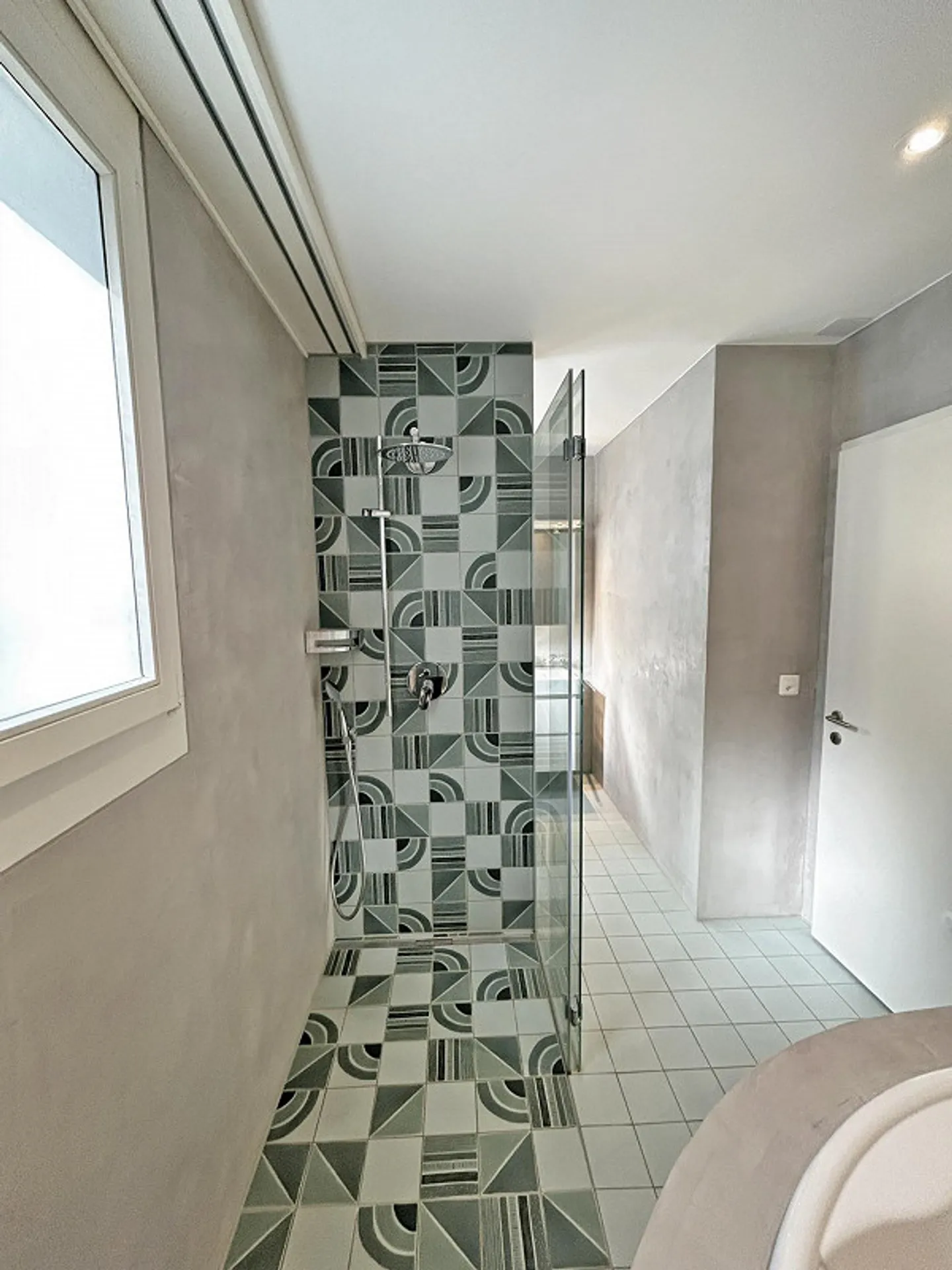 Vues magnifiques – moderne, spacieux, lumineux et accueillant - Photo 14 sur 17