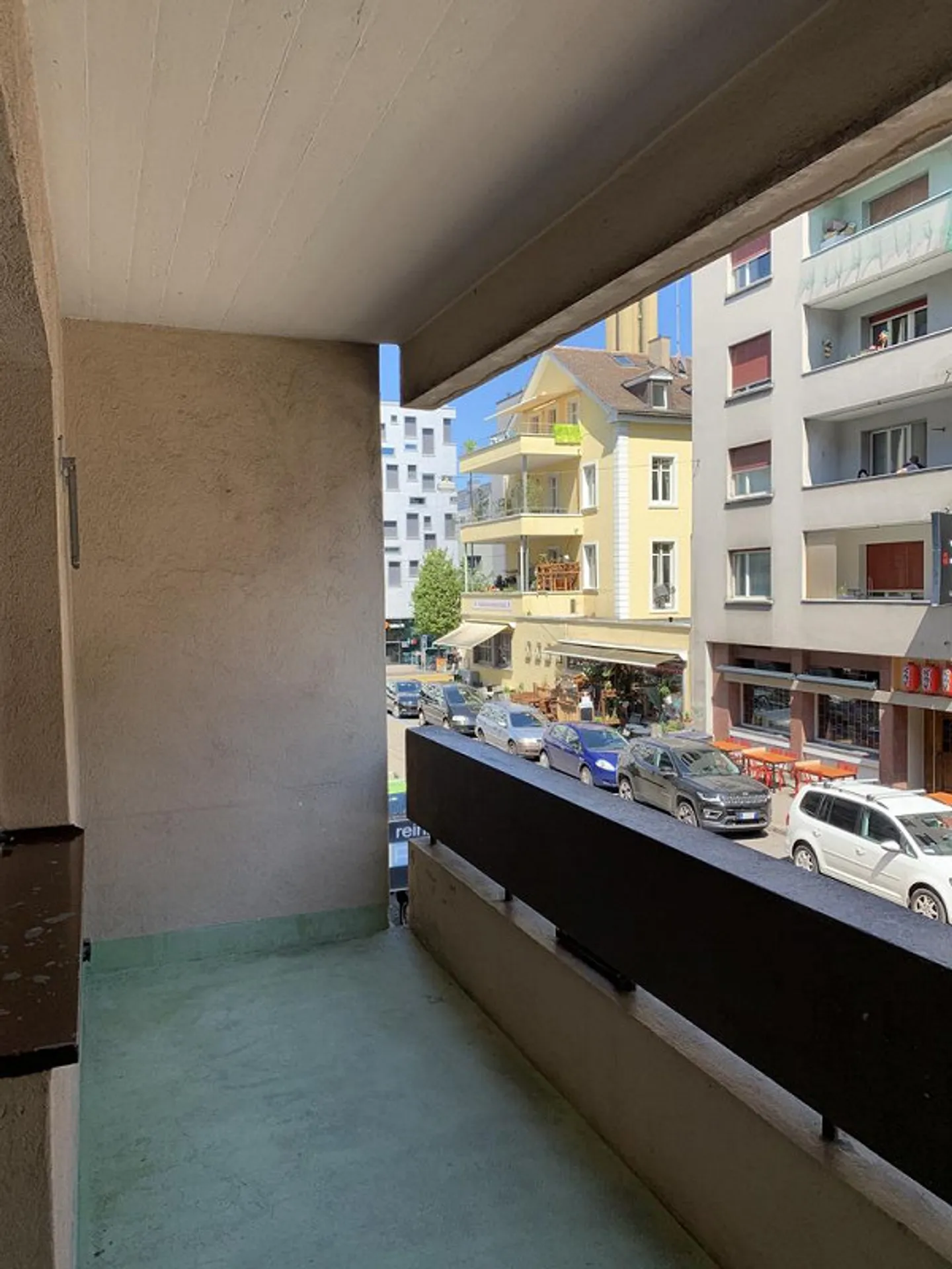 Vivere nel bel quartiere di Gundeli - Foto 7 di 7