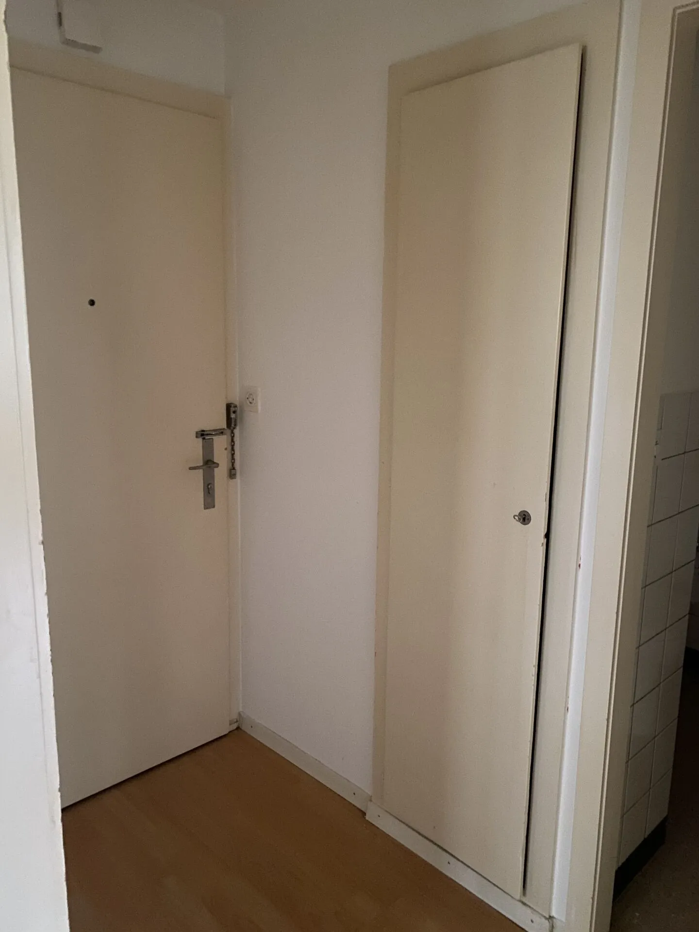 Appartamento di 2,5 stanze nel centro di Biel in affitto - Foto 5 di 6