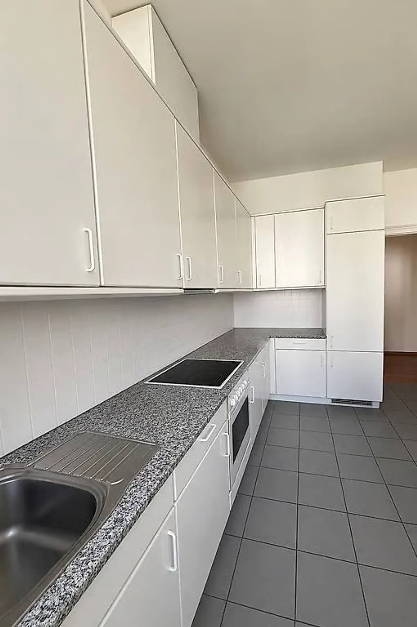 5.5 Zimmer Bellinzona Quartier San Giovanni - Foto 7 von 9