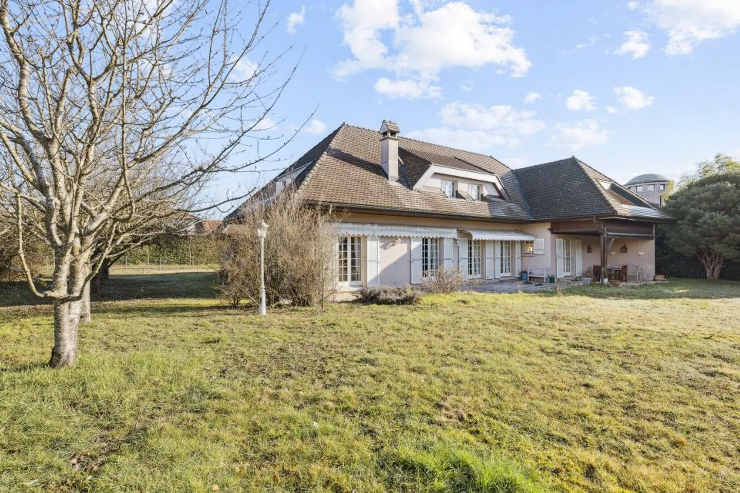 VILLA MIT EINZIGARTIGEM CHARAKTER - Foto 6 von 13