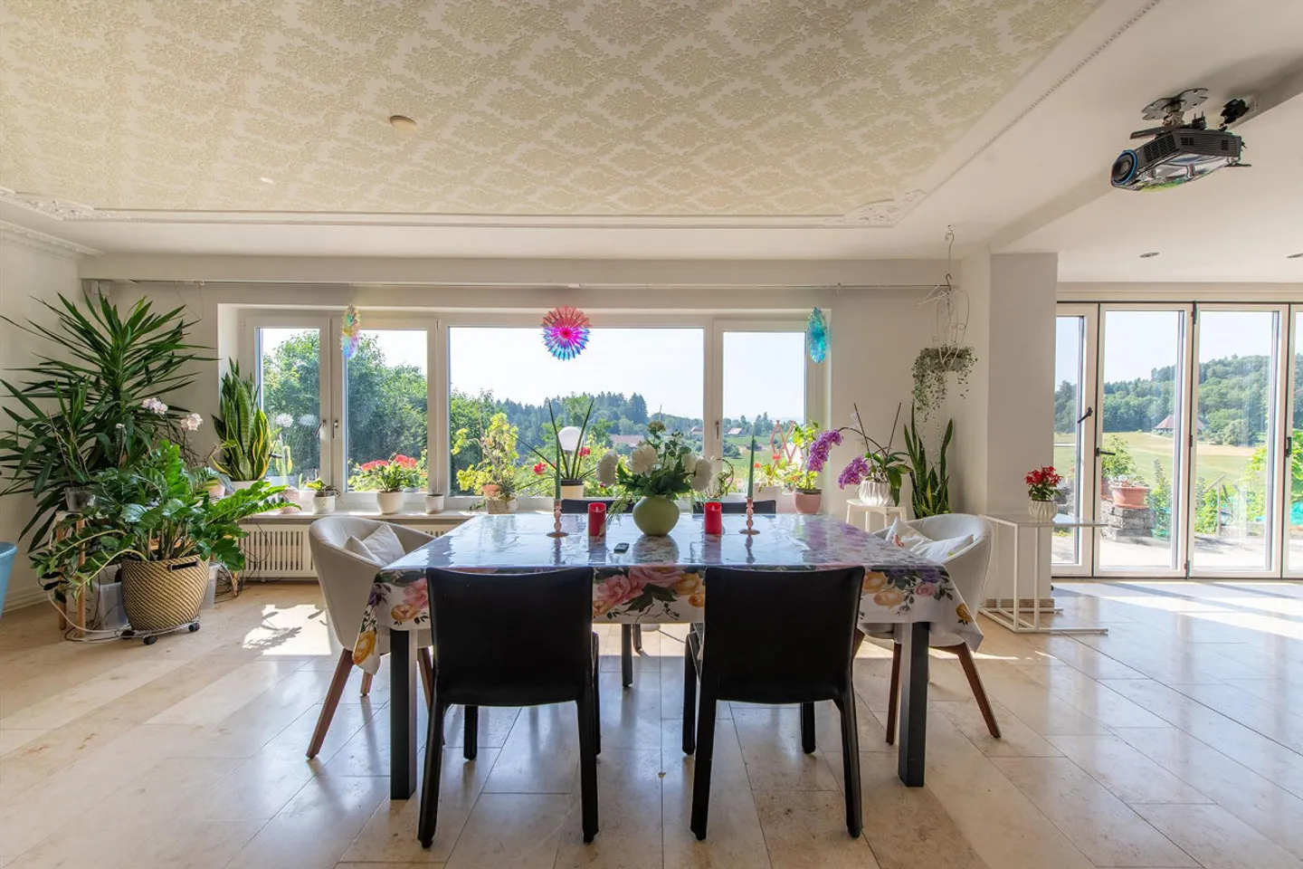 Vivere e Affittare - Proprietà Esclusiva con Vista - Foto 8 di 13