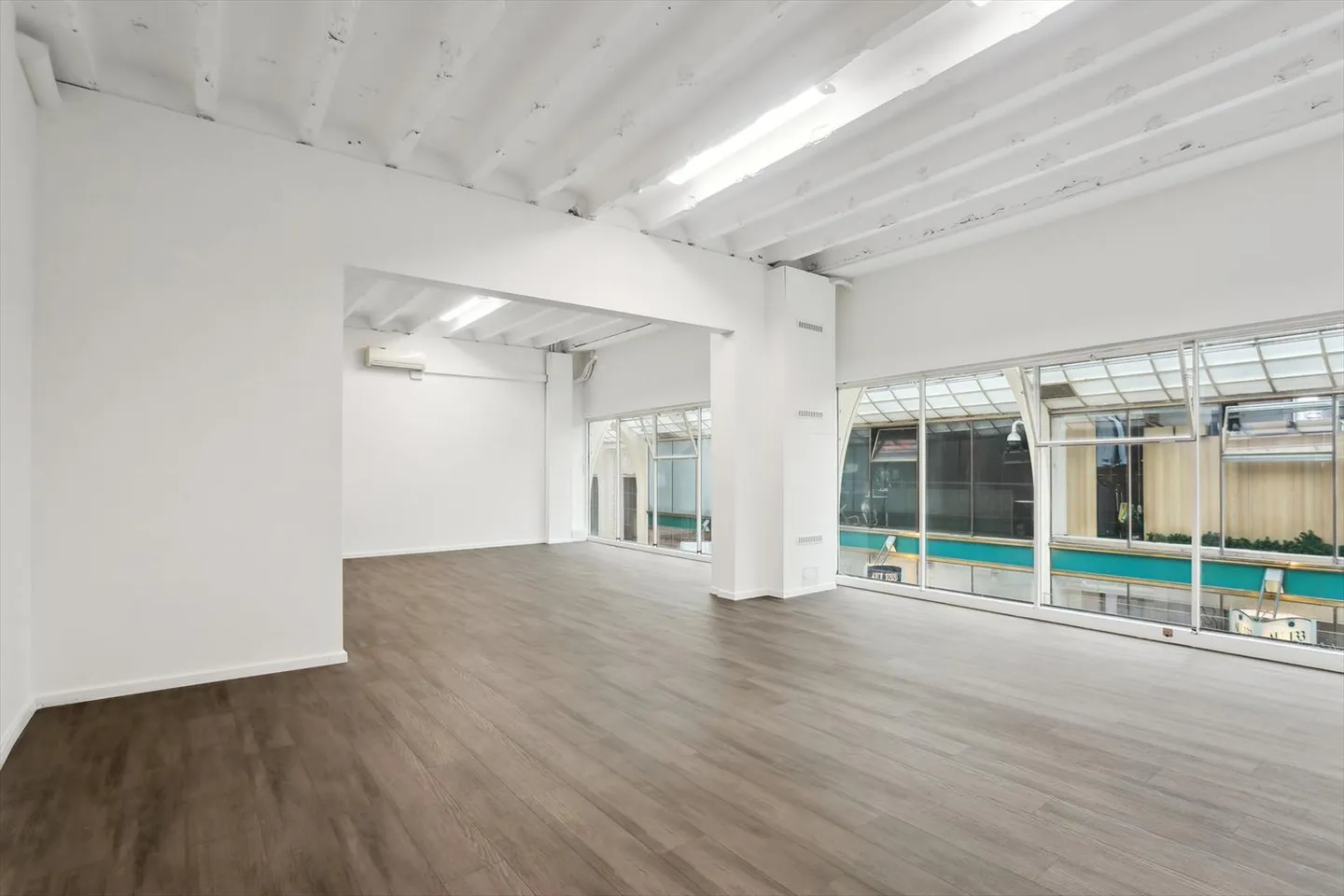 La tua sala giochi nel cuore della città! - Foto 4 di 10