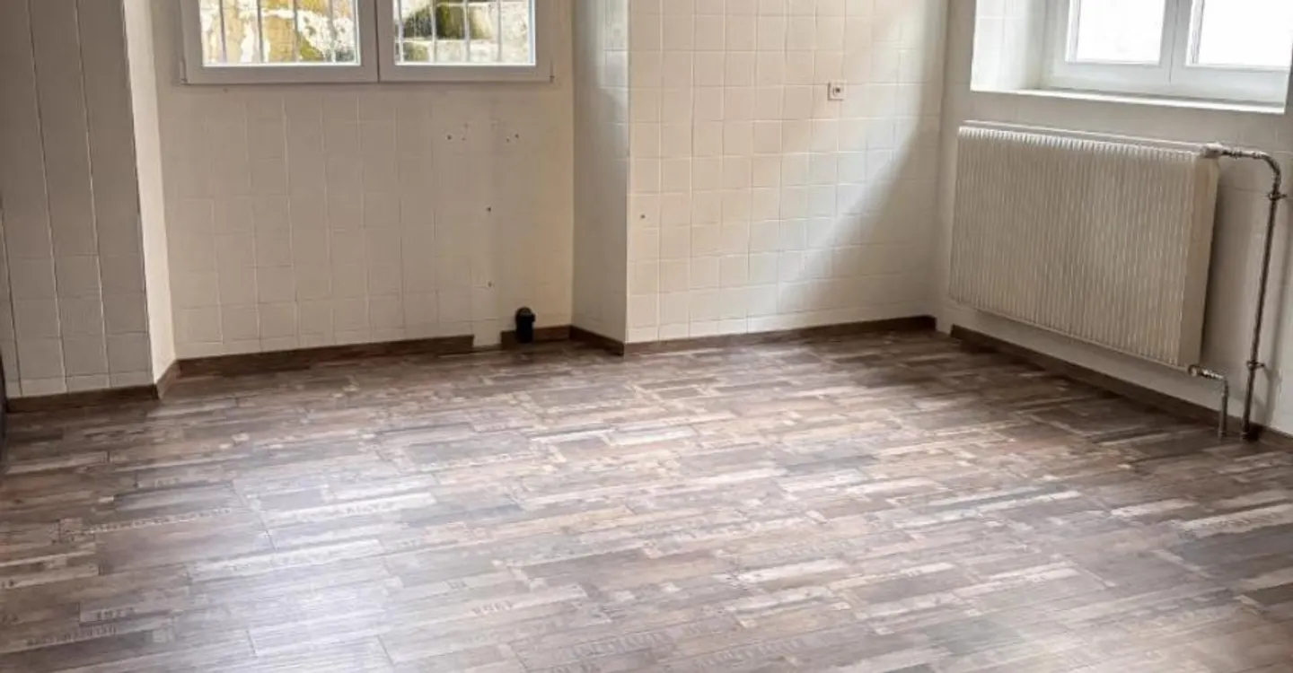Office 3 rooms - Photo 9 of 9