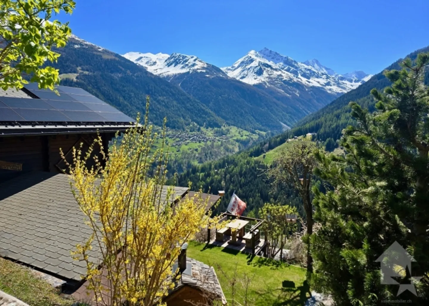 «Magnifico chalet con 2 posti auto esterni» - Foto 14 di 20
