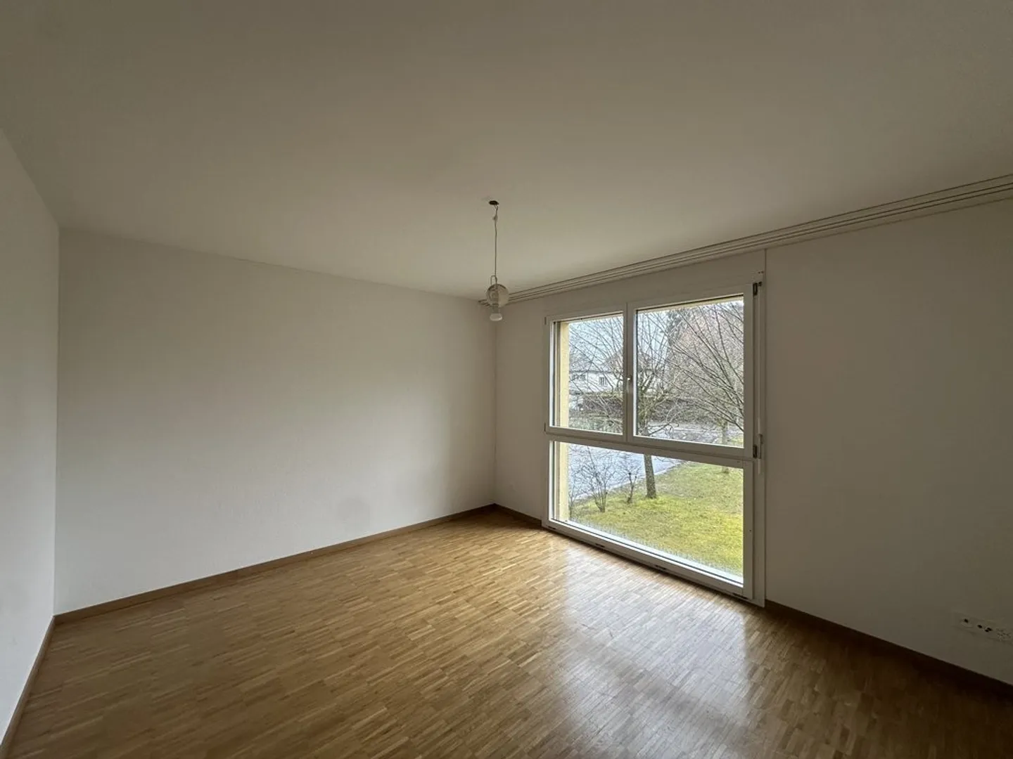 Appartement spacieux 3.5 pièces - Photo 3 sur 6