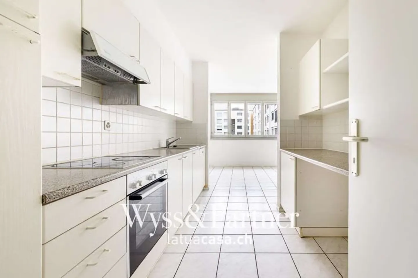 1 MONTH FREE Spacious 5.5 Apartment for Rent in Morbio Inferiore - Photo 5 of 13