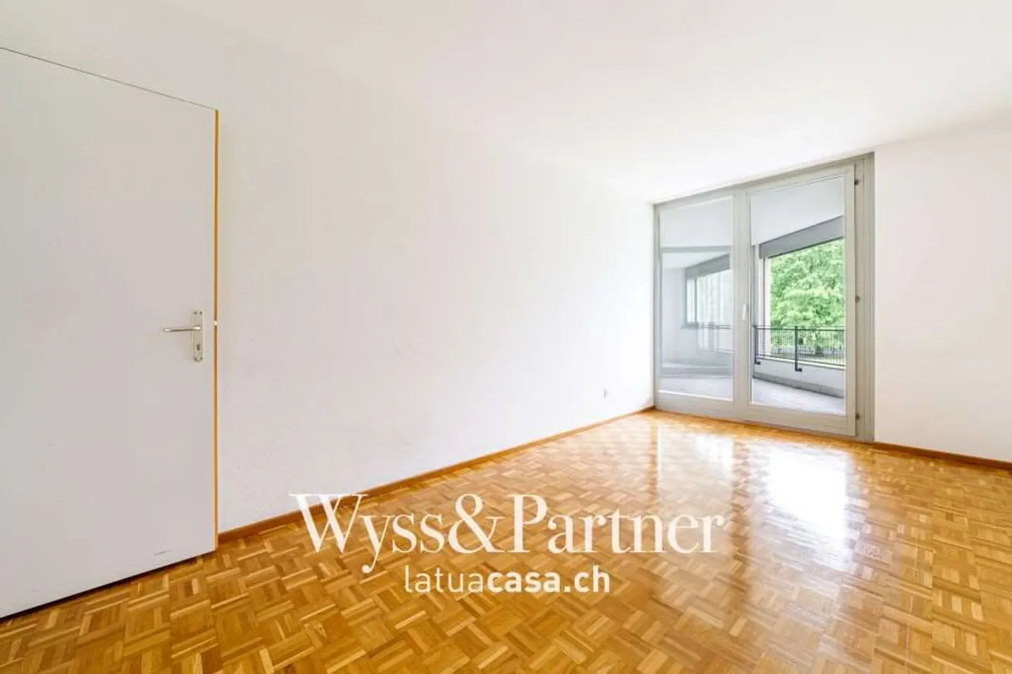 1 MONTH FREE Spacious 5.5 Apartment for Rent in Morbio Inferiore - Photo 6 of 13