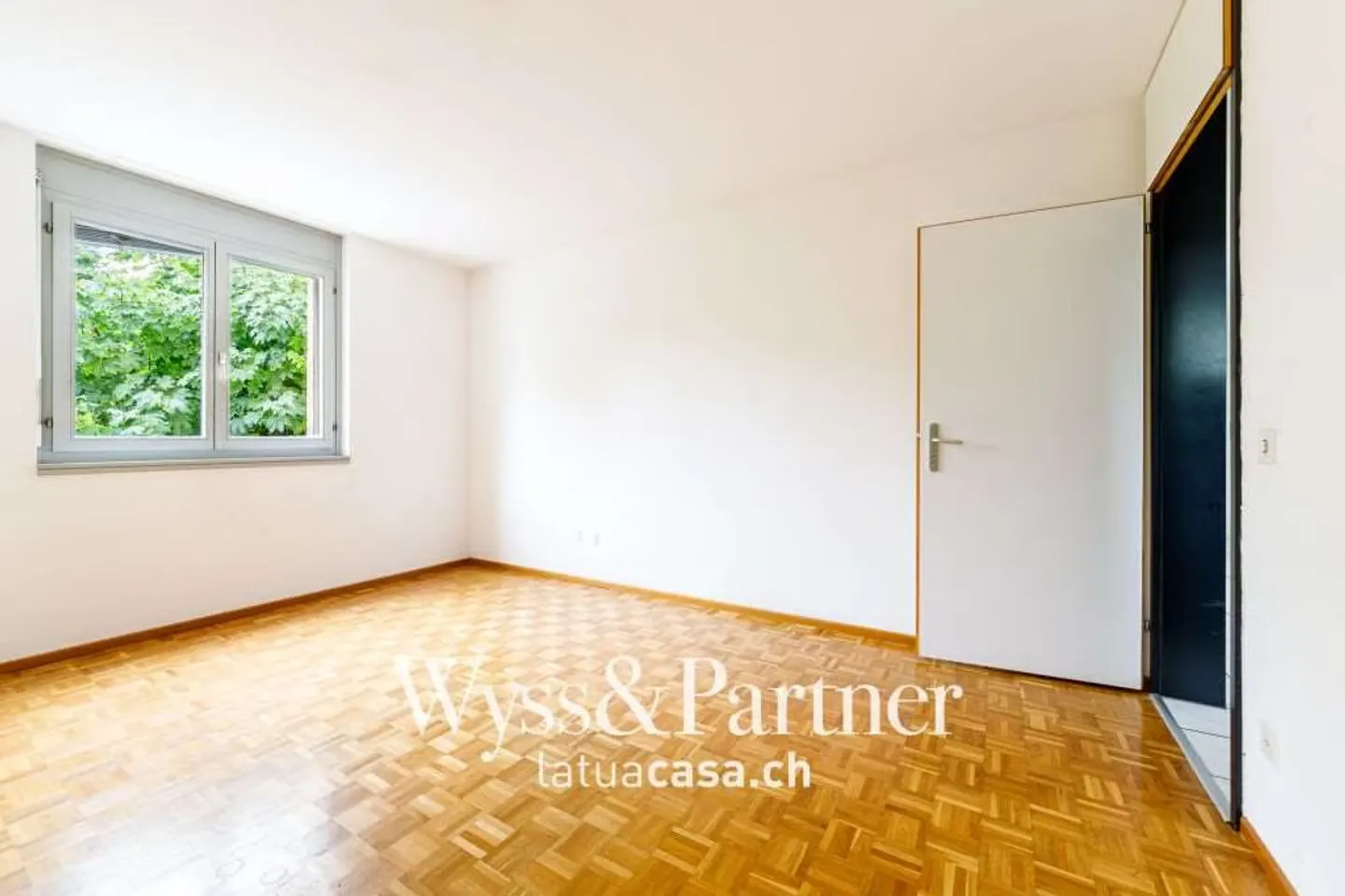 1 MONTH FREE Spacious 5.5 Apartment for Rent in Morbio Inferiore - Photo 7 of 13