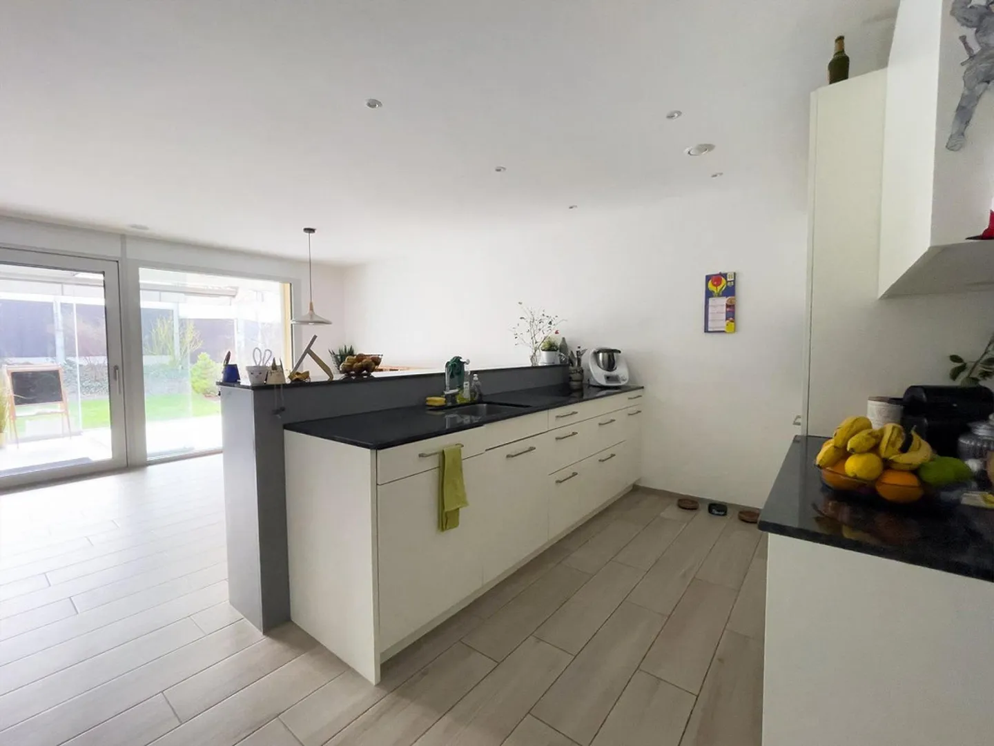 Appartement de 3,5 pièces au rez-de-chaussée loué avec 1 place de parking à vendre - Photo 6 sur 19