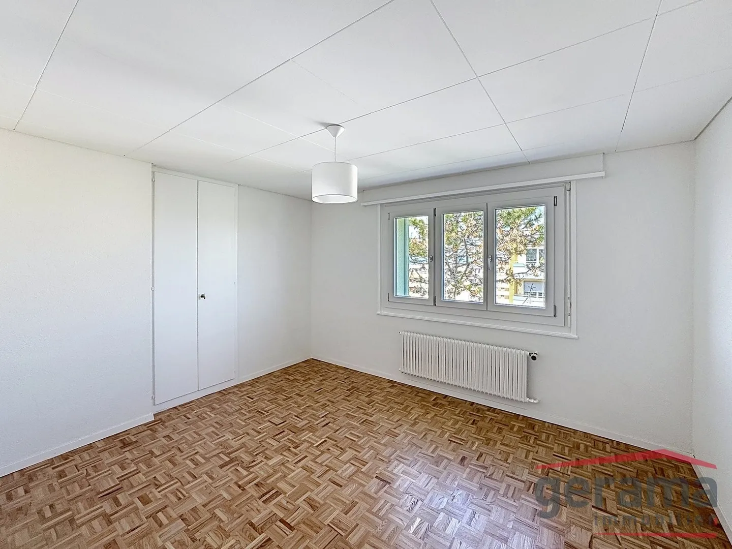 Zu erfassen 2,5 Zimmer in der Nähe von Annehmlichkeiten - Foto 3 von 9
