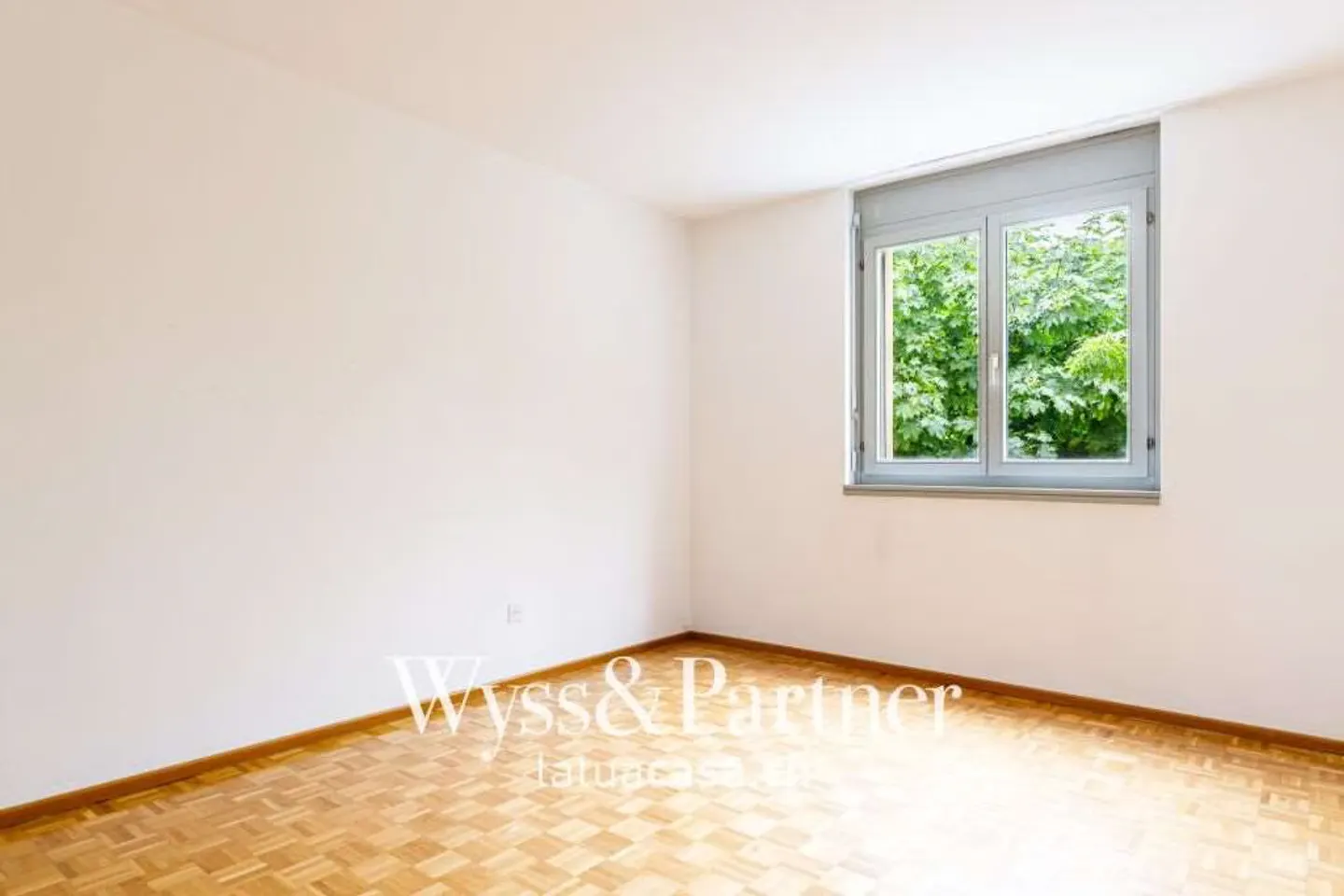 1 MONTH FREE Spacious 5.5 Apartment for Rent in Morbio Inferiore - Photo 8 of 13