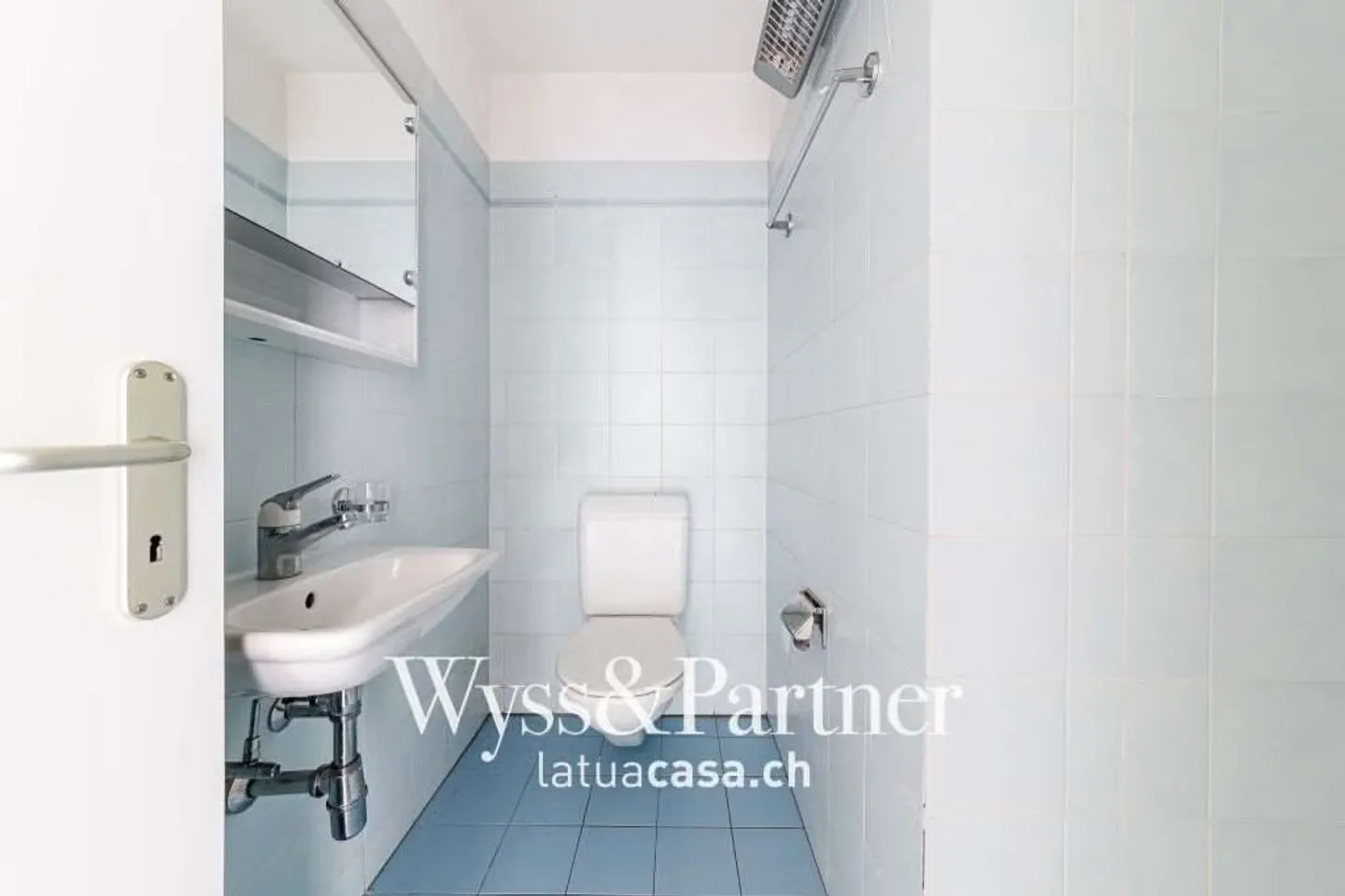 1 MONTH FREE Spacious 5.5 Apartment for Rent in Morbio Inferiore - Photo 11 of 13