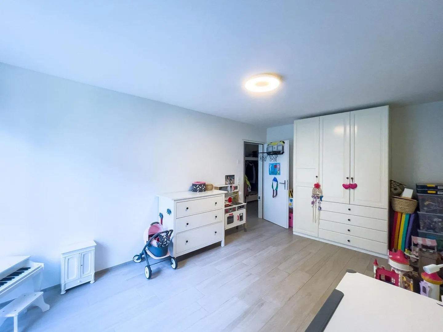 Appartement de 3,5 pièces au rez-de-chaussée loué avec 1 place de parking à vendre - Photo 16 sur 19