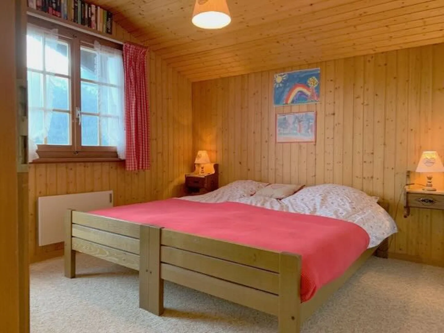 Charmant chalet 4.5 pces avec jardin, vendu meublé. - Photo 8 sur 13