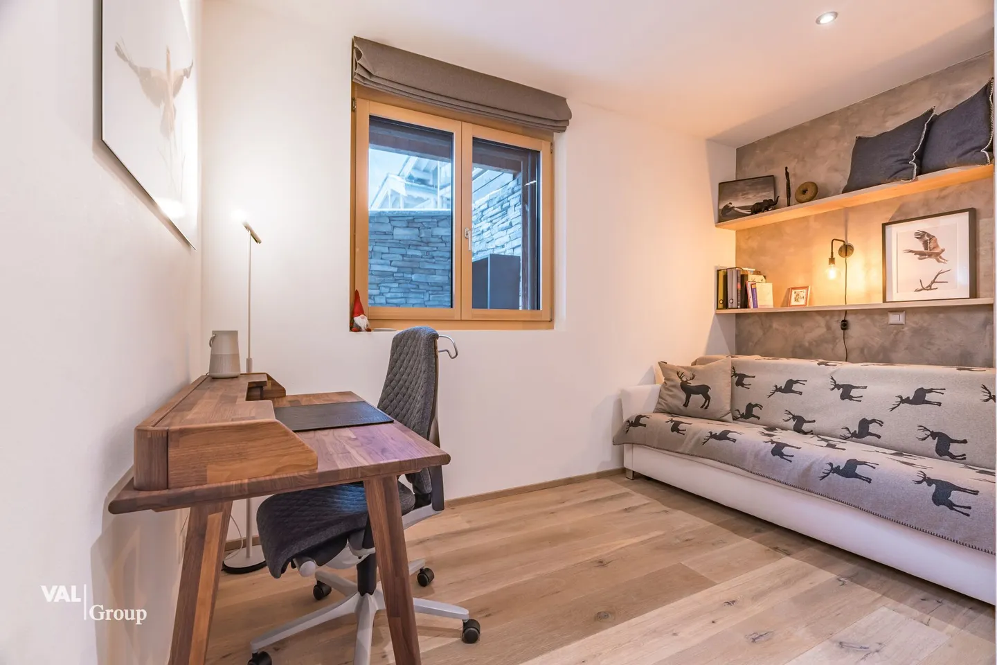 Exklusives Wohnen mit freiem Matterhornblick und moderner Architektur - Foto 5 von 13