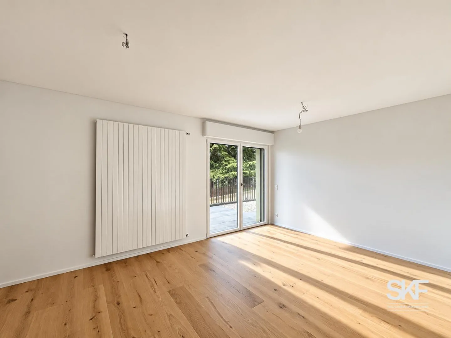 Appartamento moderno con grande terrazza - Foto 10 di 12
