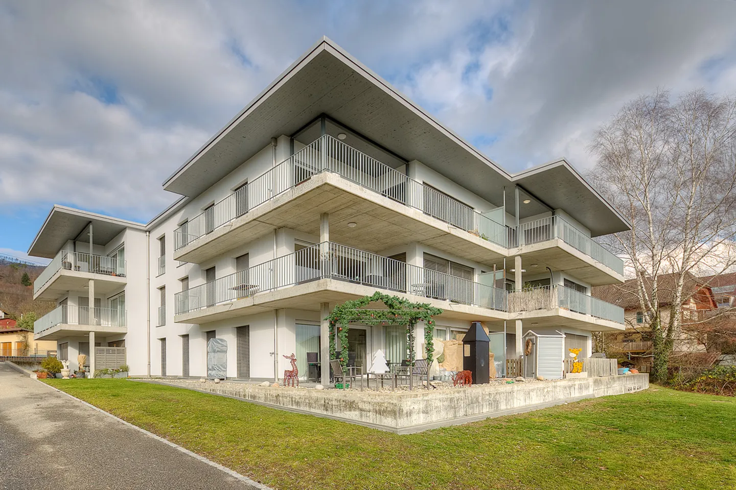 Appartement moderne près commerces & gare - Photo 1 sur 4