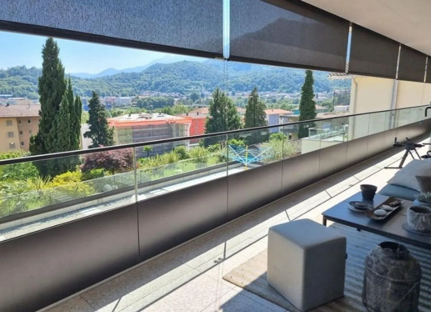 Attico di charme si 4.5 locali, terrazze panoramiche, comfort e sti... - Foto 9 di 12