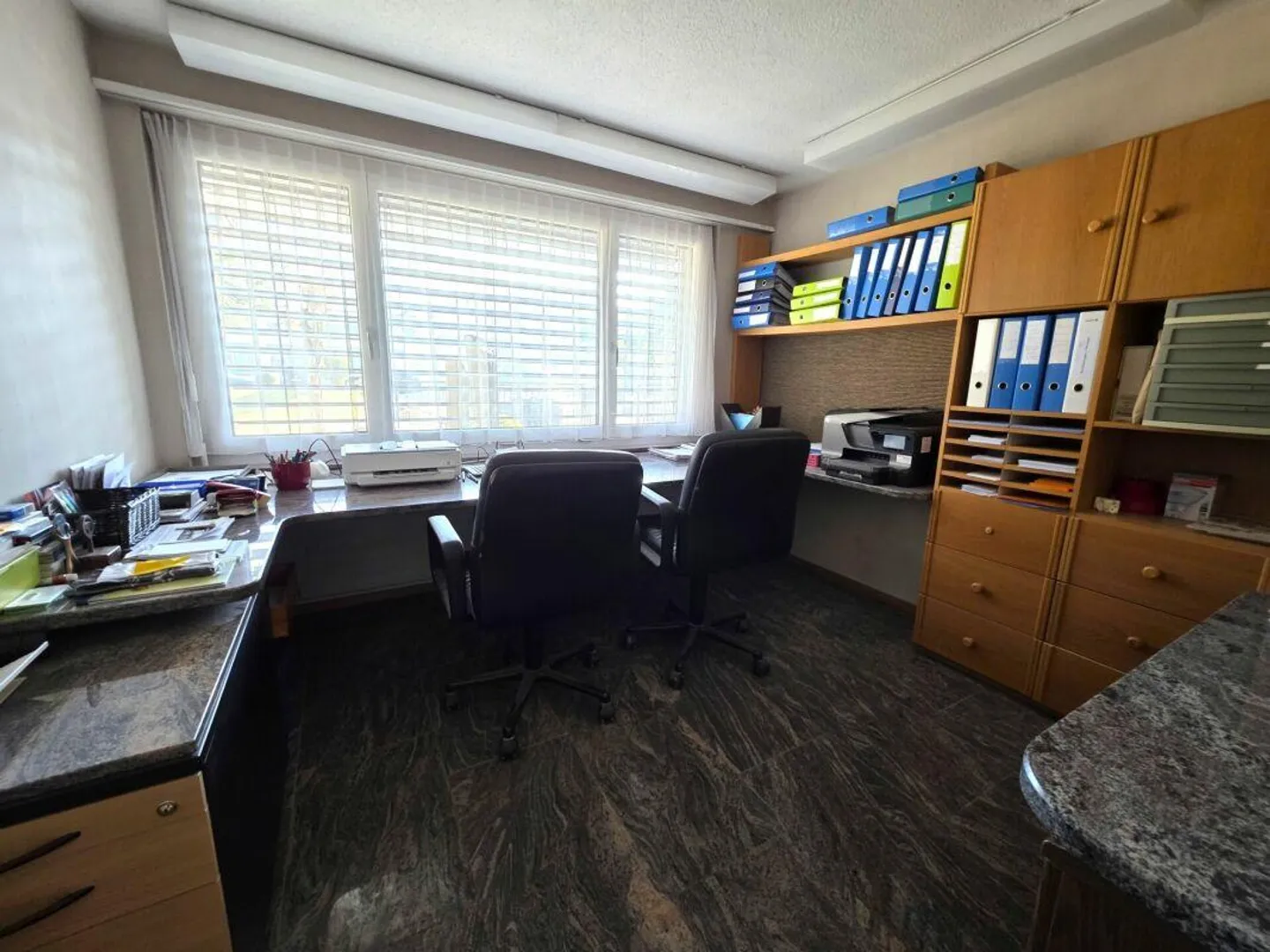 Proprietà residenziale e commerciale con potenziale di sviluppo illimitato in posizione privilegiata - Foto 17 di 30