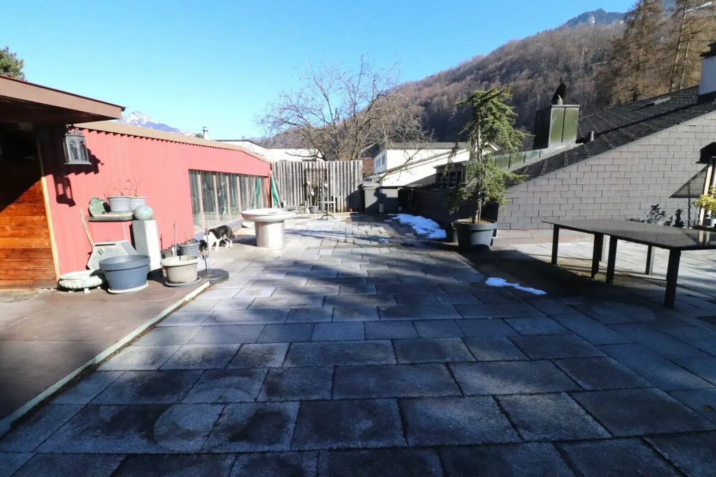 Proprietà residenziale e commerciale con potenziale di sviluppo illimitato in posizione privilegiata - Foto 24 di 30