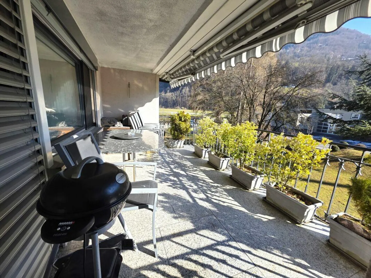 Proprietà residenziale e commerciale con potenziale di sviluppo illimitato in posizione privilegiata - Foto 28 di 30