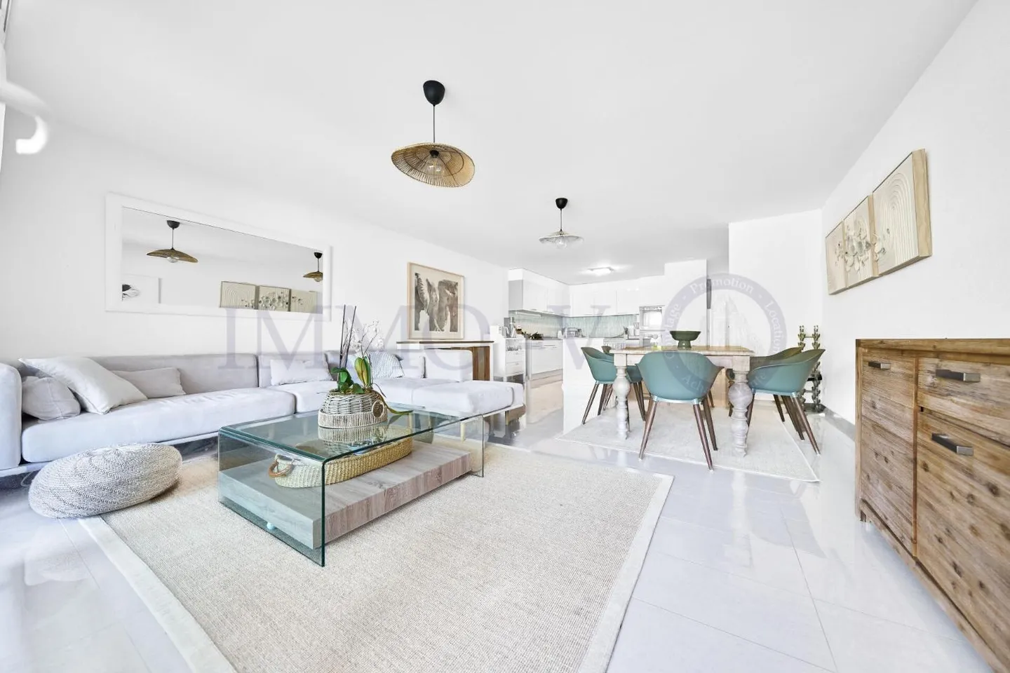 GERÄUMIGES DUPLEX MIT TERRASSE UND BALKON - Foto 3 von 13