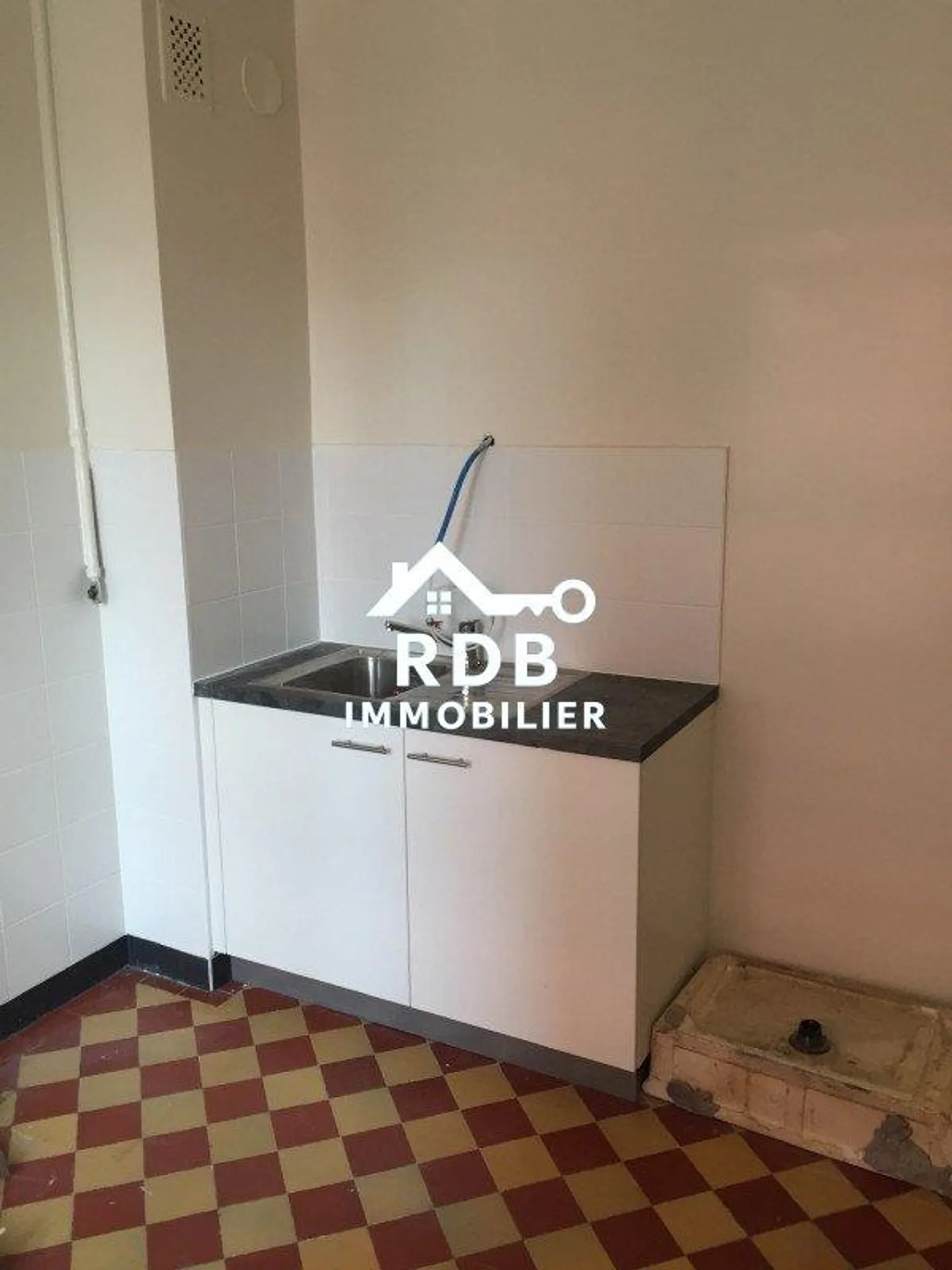 3-room apartment on the 1st floor located in Geneva 1205 - Photo 5 of 12