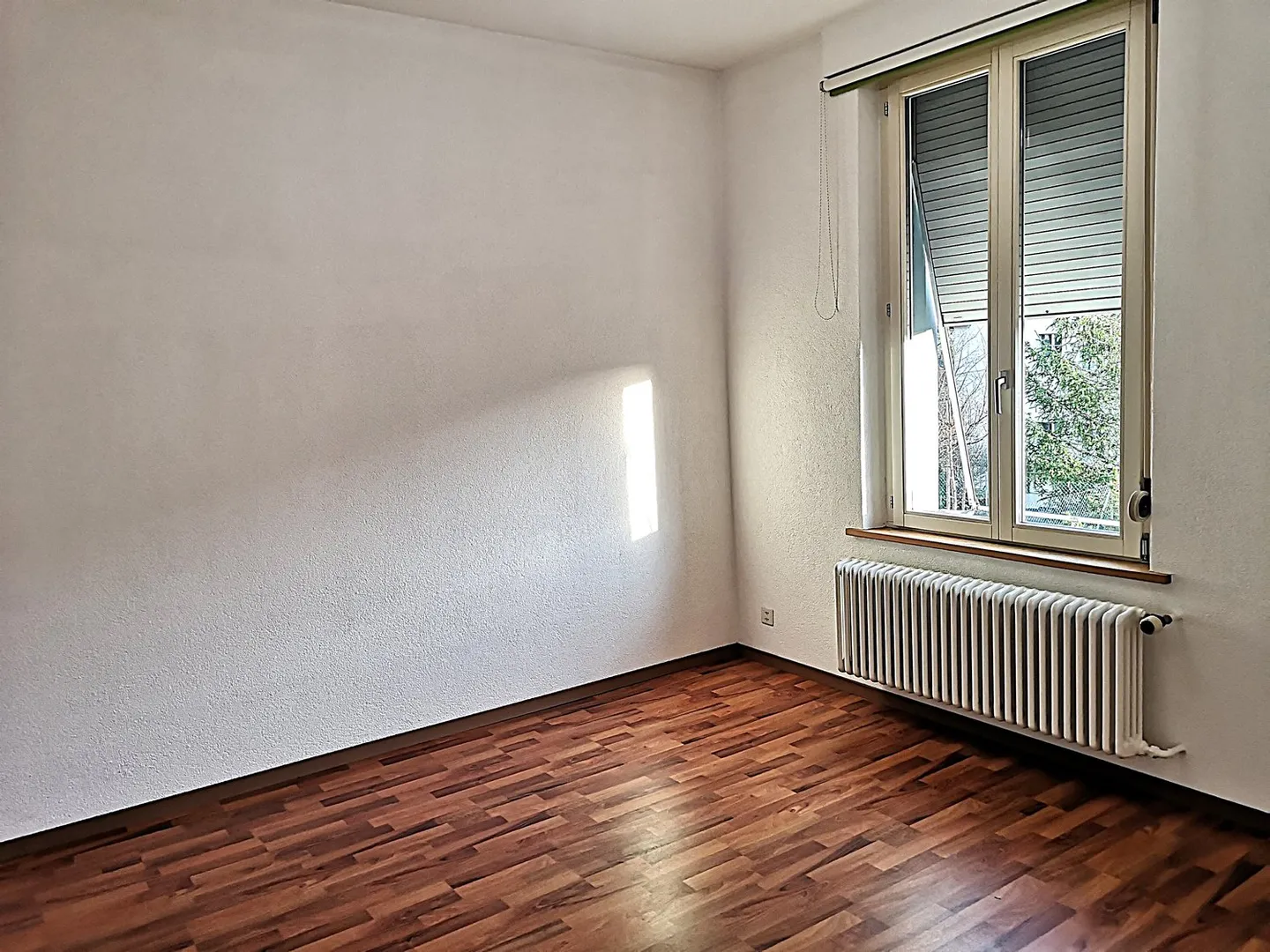 Beautiful single-family or multi-family house with garage, parking spaces, terraces, garden - Photo 22 of 45