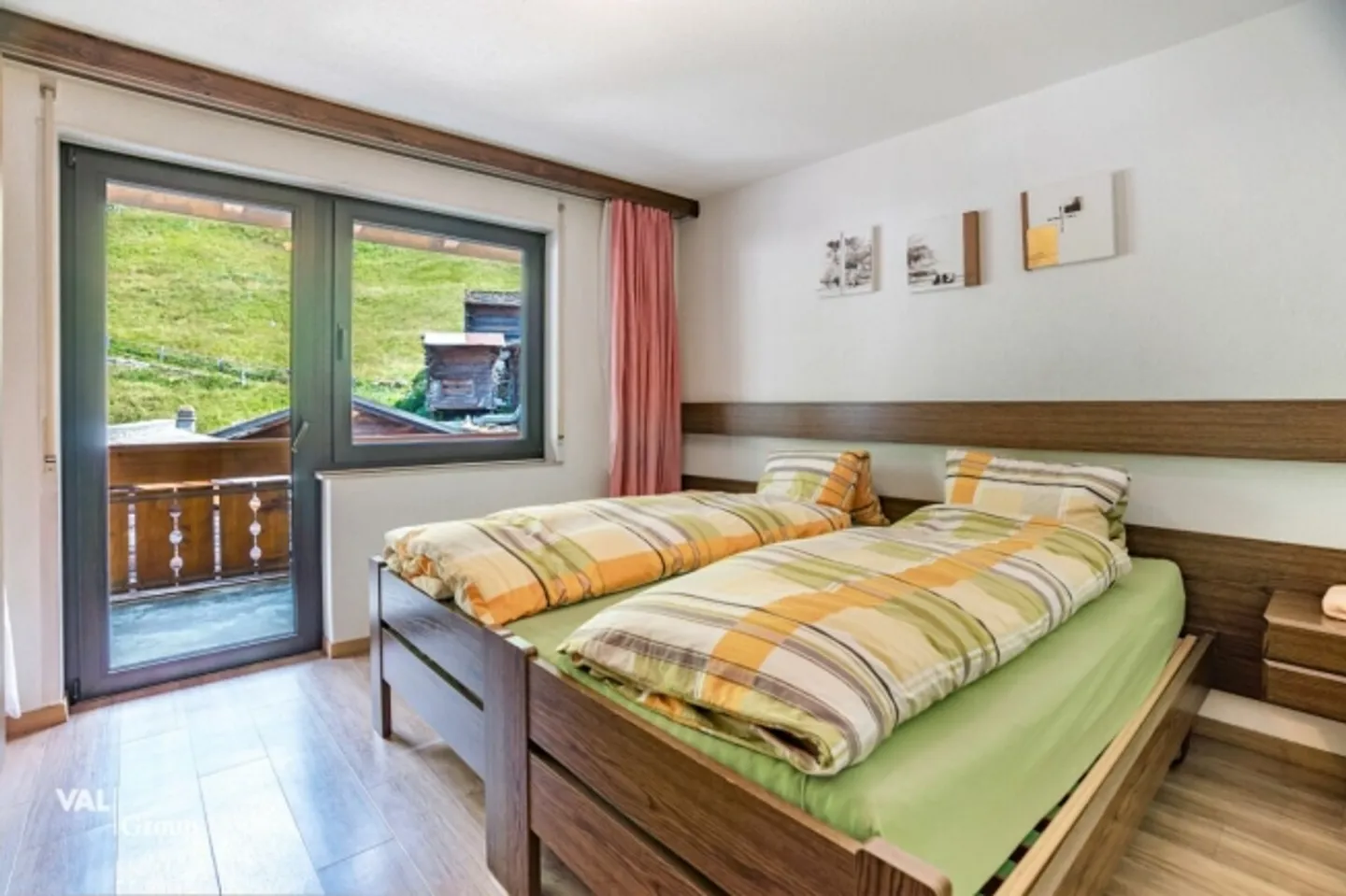 Charming multi-family house with second home status in a central location - Photo 8 of 20