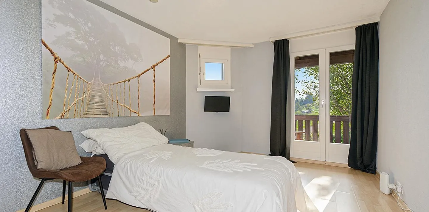 Stunning Family Home with Lake View - Photo 9 of 18