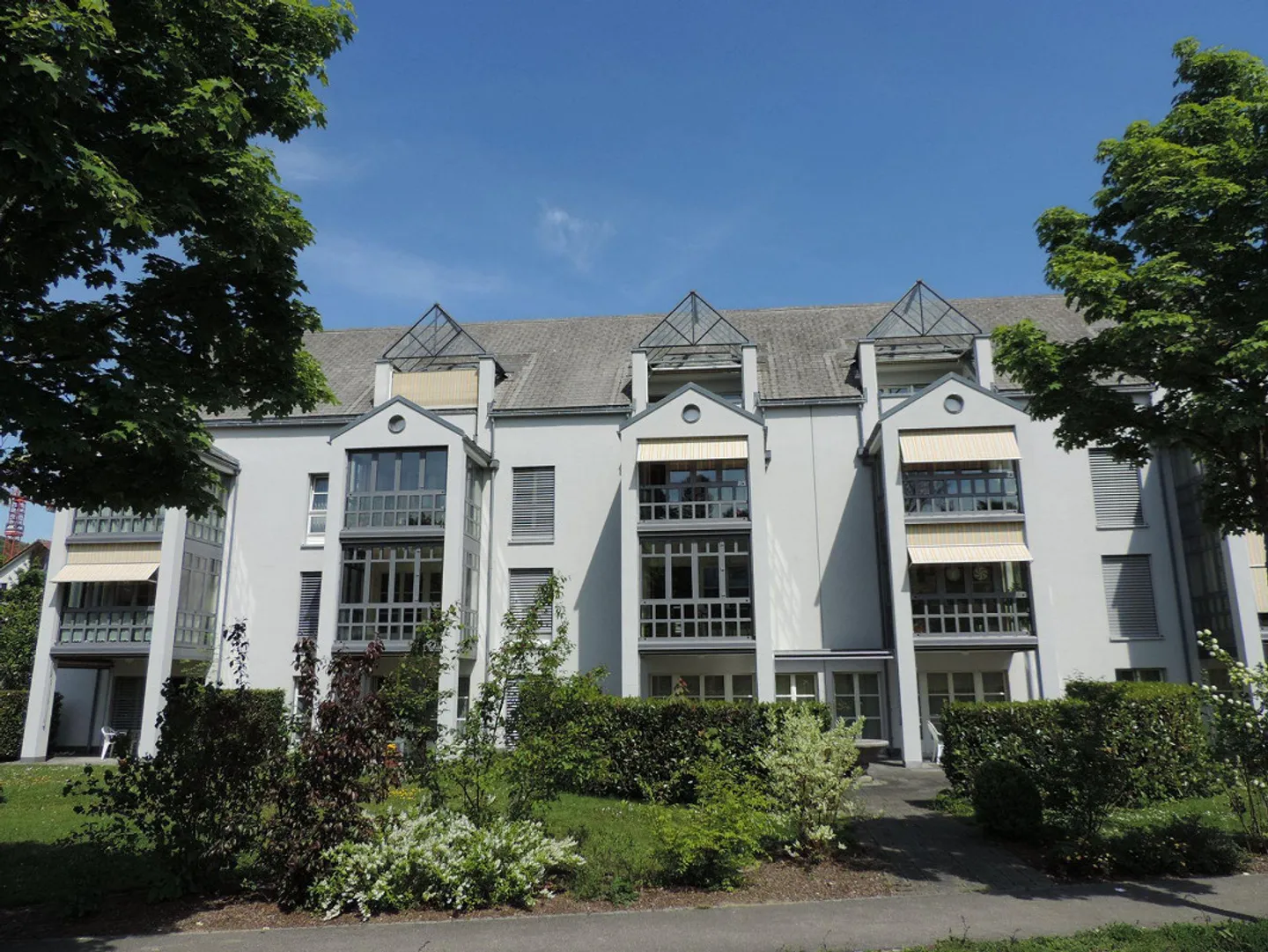 Appartamento per anziani nel centro di Lostorf in affitto - Foto 2 di 2