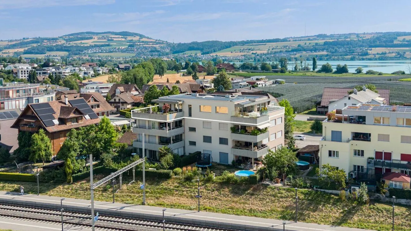 Terrassenparadies mit See- und Bergsicht - Foto 9 von 10