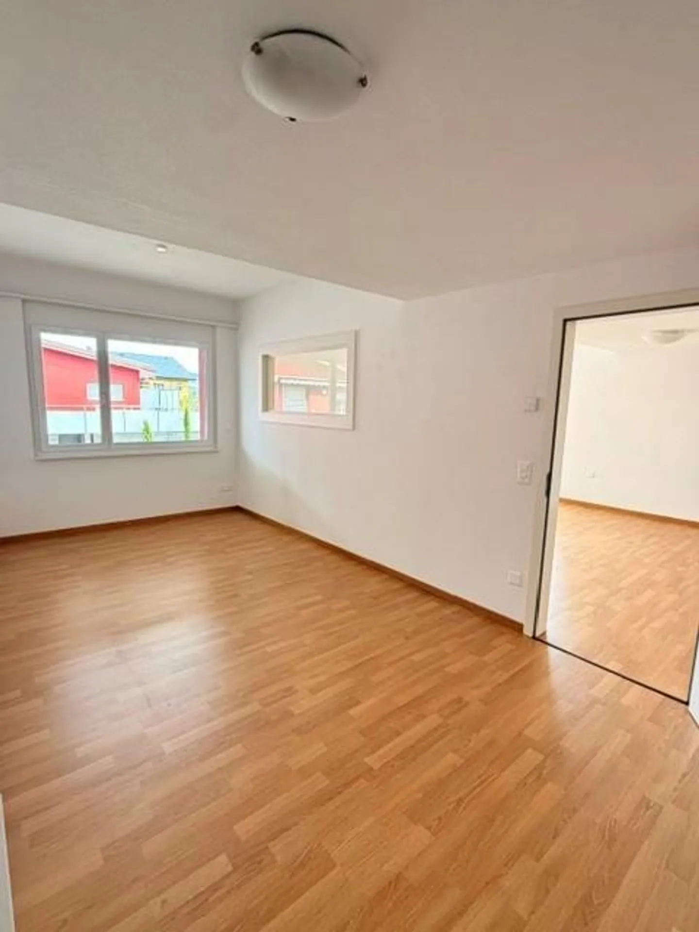 Appartement central de 3,5 pièces avec vue sur le lac - Photo 6 sur 12