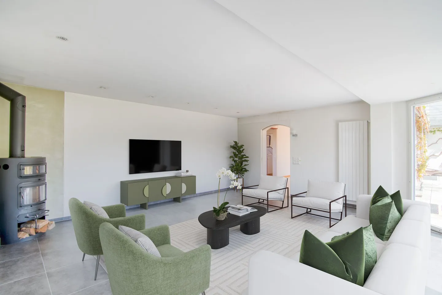 Spacious Property with B&B Potential - Living and Hosting Guests in the Gerzensee Region, at the Gateway to the Bernese Oberland - Photo 5 of 32