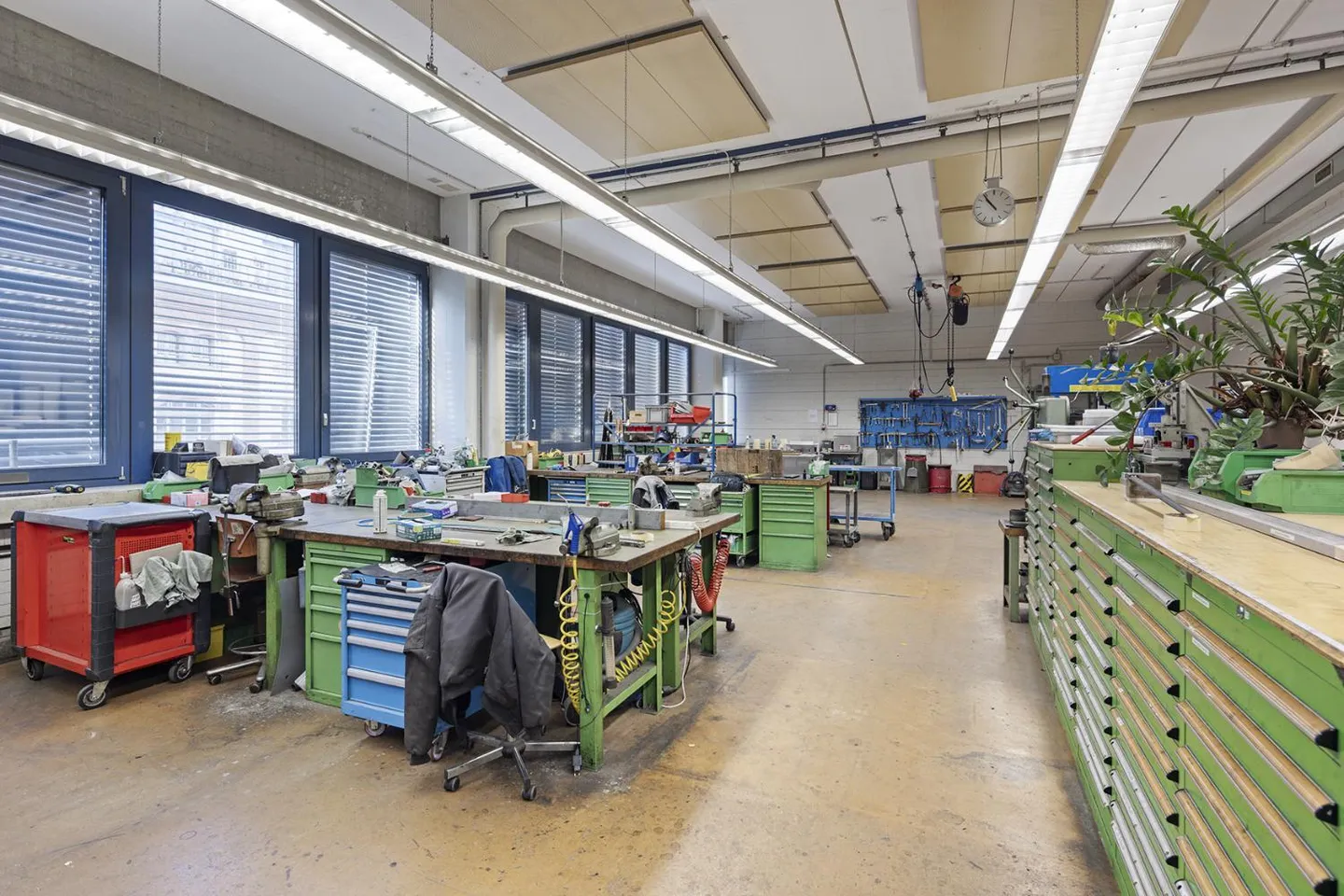 The Zurich Printing Center will be redeveloped and opens its doors to new tenants - Photo 8 of 11