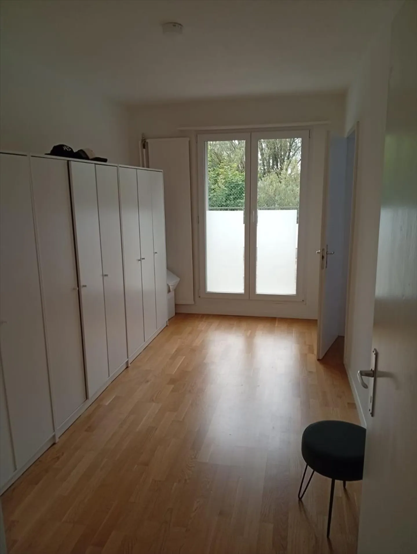 Helle Attikawohnung mit 3 Terrassen in Nidau - Foto 5 von 11