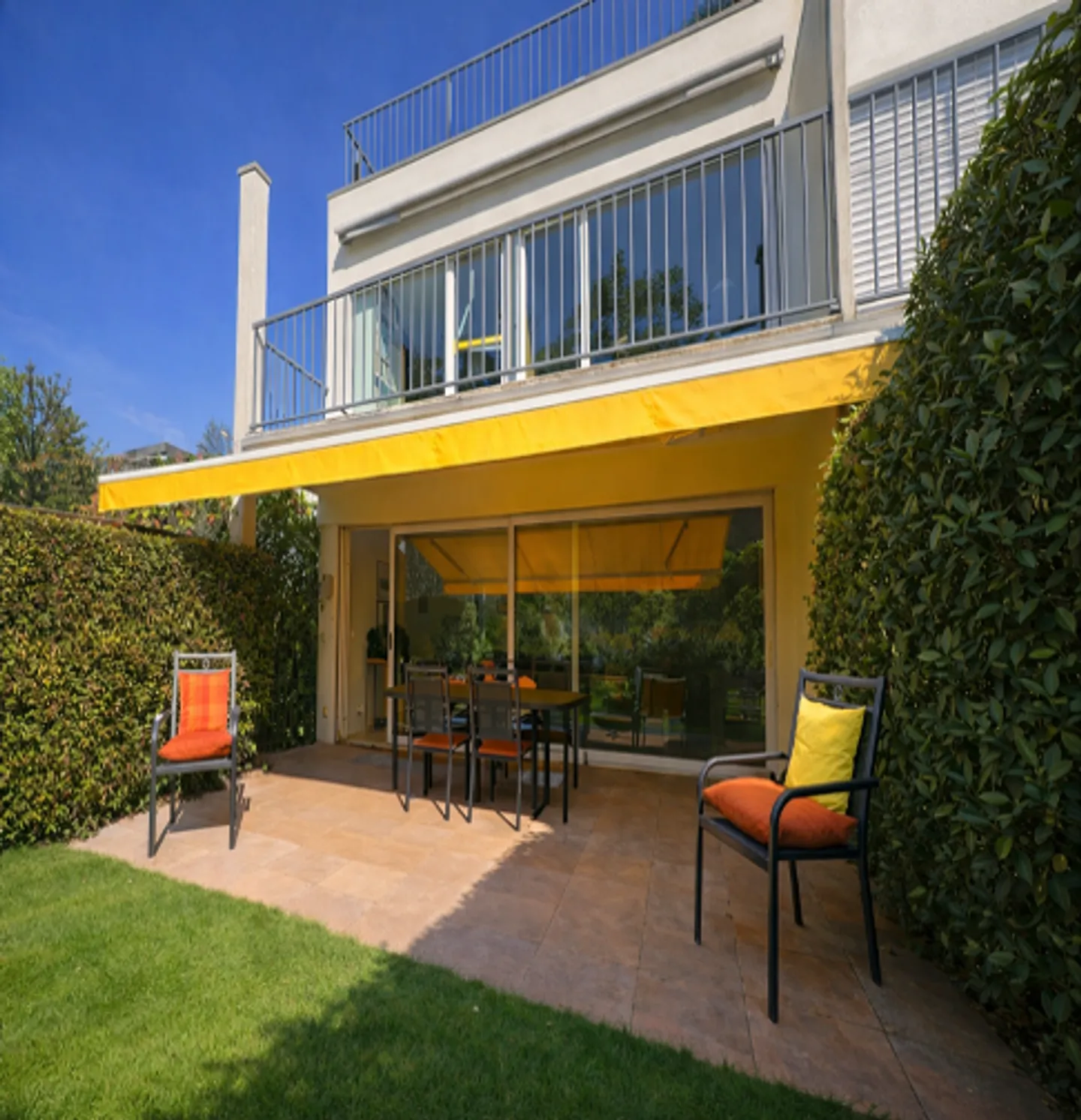 7-room adjoining house - Photo 2 of 8