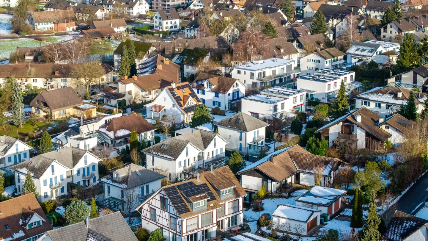 Stylish Single-Family Home with Exclusive Garden and Outdoor Oasis - Photo 34 of 35